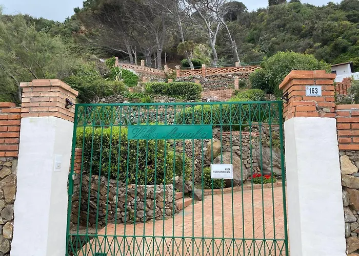 Amalia Sul Mare * مسينا